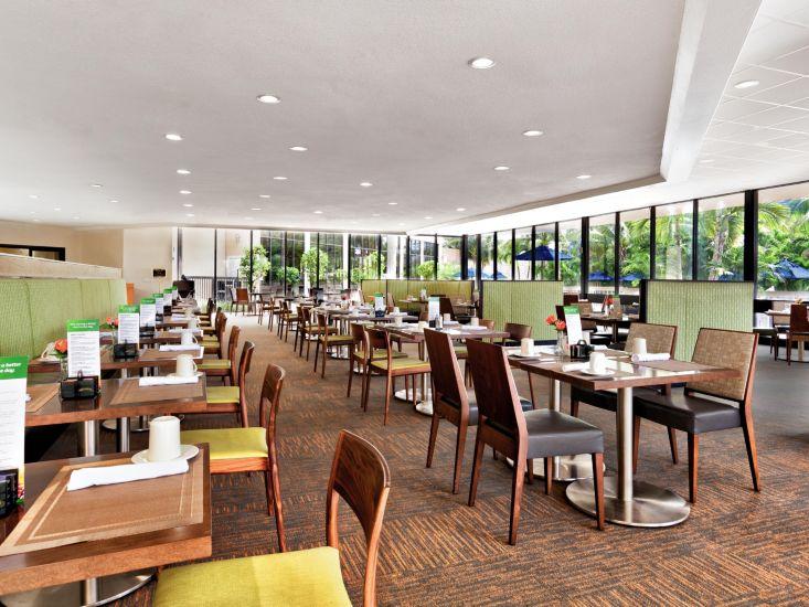 Holiday Inn Miami West - Airport Area By Ihg Hialeah Gardens Exteriör bild